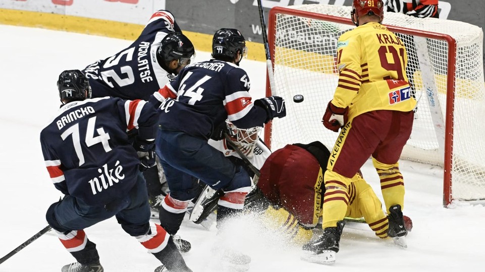 Hokej: Slovan vyhral v Trenčíne, pred Nitrou má štvorbodový náskok