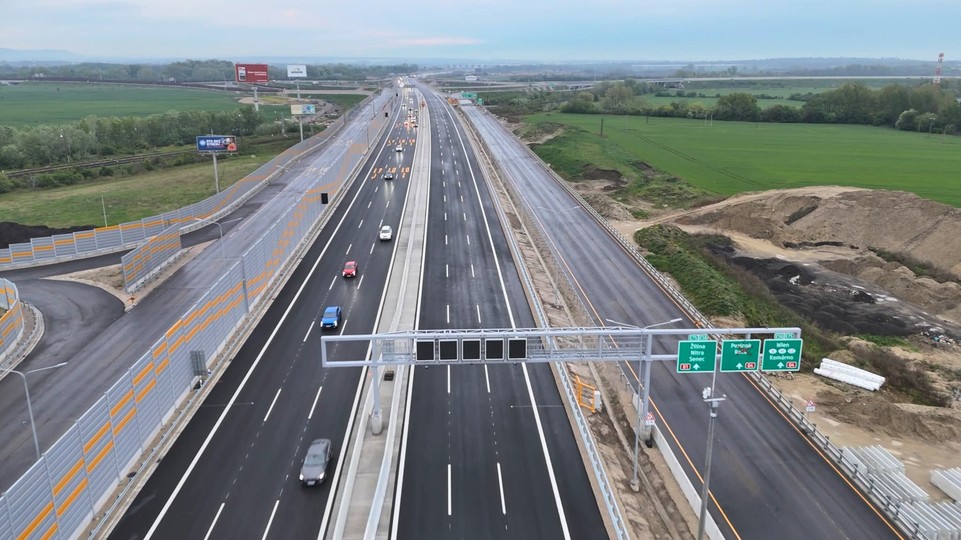 Sprejazdnili obnovený úsek diaľnice D1 pri Bratislave v smere na Trnavu