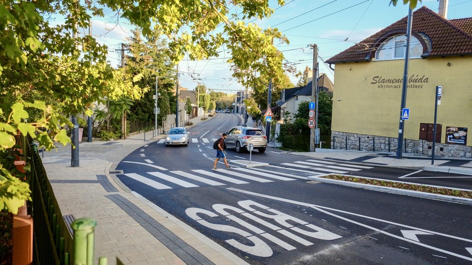 Koniec chaosu, cez priechod na obratisku Koliba prejdete bezpečne vy aj vaše deti