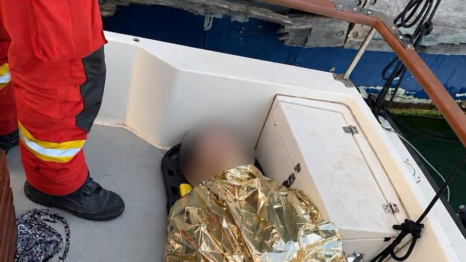V Dunaji v centre mesta sa topila žena, na pomoc jej vyrazili policajti