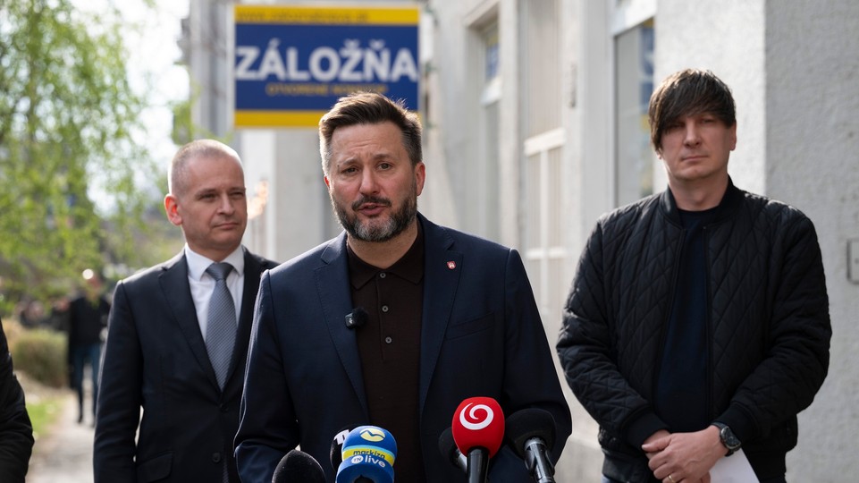 Záložne priťahujú kriminalitu, Bratislava požaduje od štátu zmeny na ich prísnejšiu reguláciu