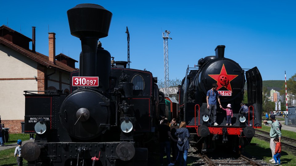 Tip na sobotu: Letný parný a drezinový deň bude plný železničnej histórie