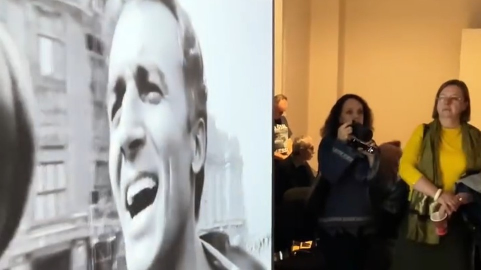 V SNM otvorili výstavu rozpohybovaných fotografií L. Bielika August 68 v pohybe