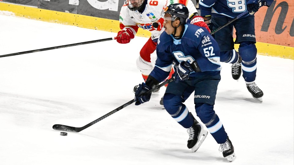 Hokej: Slovanistu Acolatseho potrestali zákazom štartu v jednom zápase