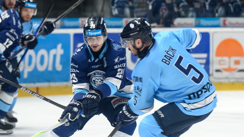 Hokejisti Slovana prehrali v úvodnom stretnutí finálovej série play off Tipsport ligy proti Nitre