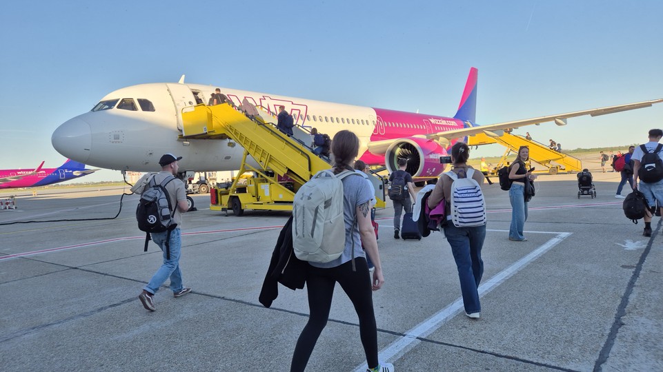 Na letisku pribúdajú tri nové letecké linky, od dnes sa lieta do Tel Avivu