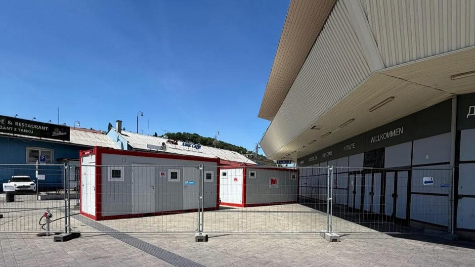 Na hlavnej stanici sa začína rekonštrukcia toaliet, v prípade potreby musíte využiť pristavené kontajnery