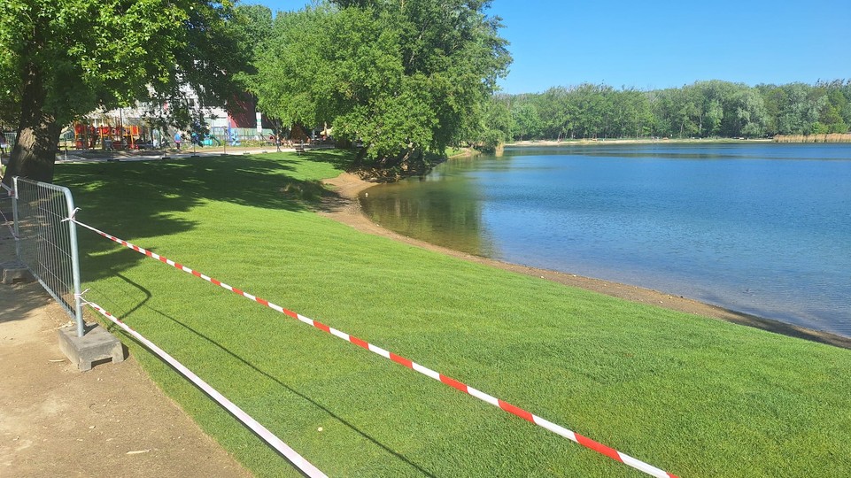 Premena okolia Veľkého Draždiaka pokračuje, pribudol trávnik i mlatový chodník