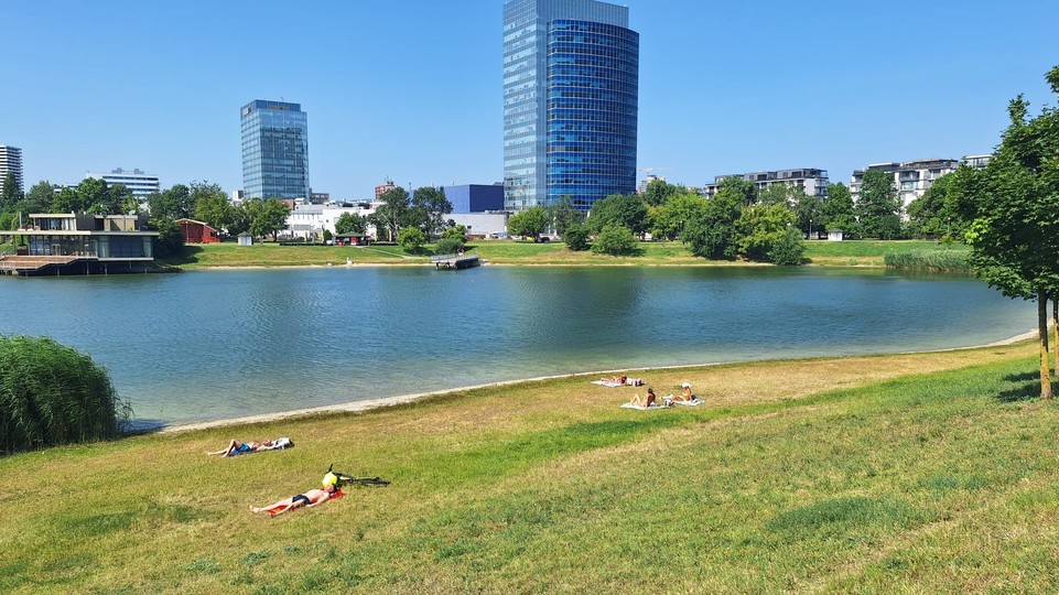 Revitalizácia Kuchajdy pokračuje, Nové Mesto "zbiera" návrhy na vytvorenie moderného rekreačného priestoru