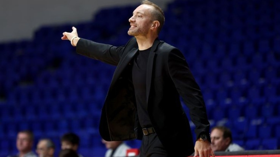 Basketbal: Slovan sa netají veľkými ambíciami, tréner Jakara: „Nebojíme sa“
