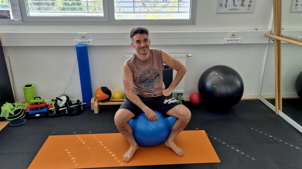 Zaujímavý príbeh: Vlado roky pomáha ľuďom zbaviť sa bolesti,  na túto dráhu ho však priviedla neuveriteľná náhoda