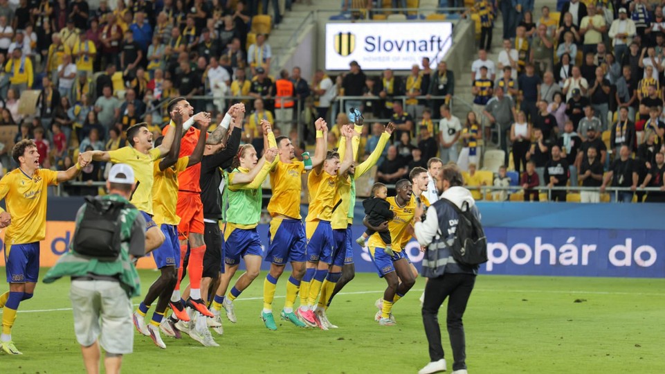 Futbal: DAC zdolal v šlágri Slovan 2:0, „Som sklamaný,“ zhodnotil Yaya Toure,