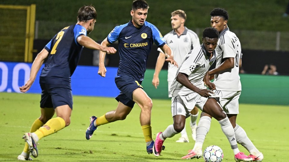 Liga majstrov: Slovan začne hlavnú fázu vonku proti PSG, ukončí ju doma proti Interu