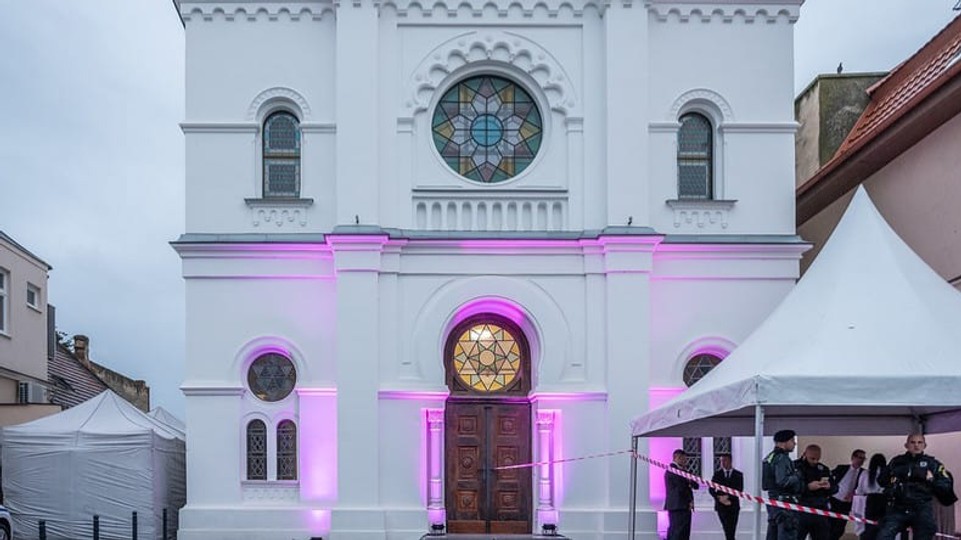 V Synagóge v Senci sa koná konferencia o kultúrnom dedičstve v ohrození