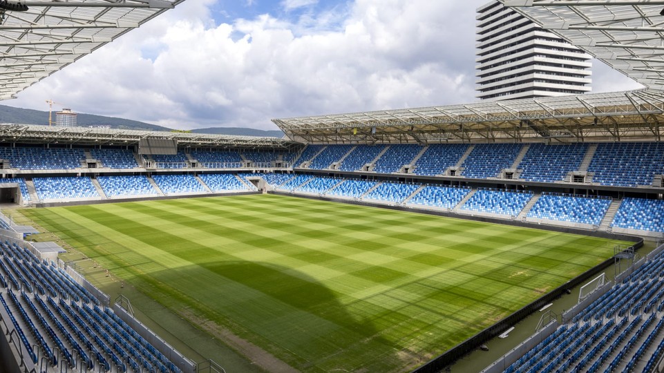 Huliak o kauze dotácie na výstavbu NFŠ: Musíme sa pozrieť na to, či sa oplatí celé roky súdiť