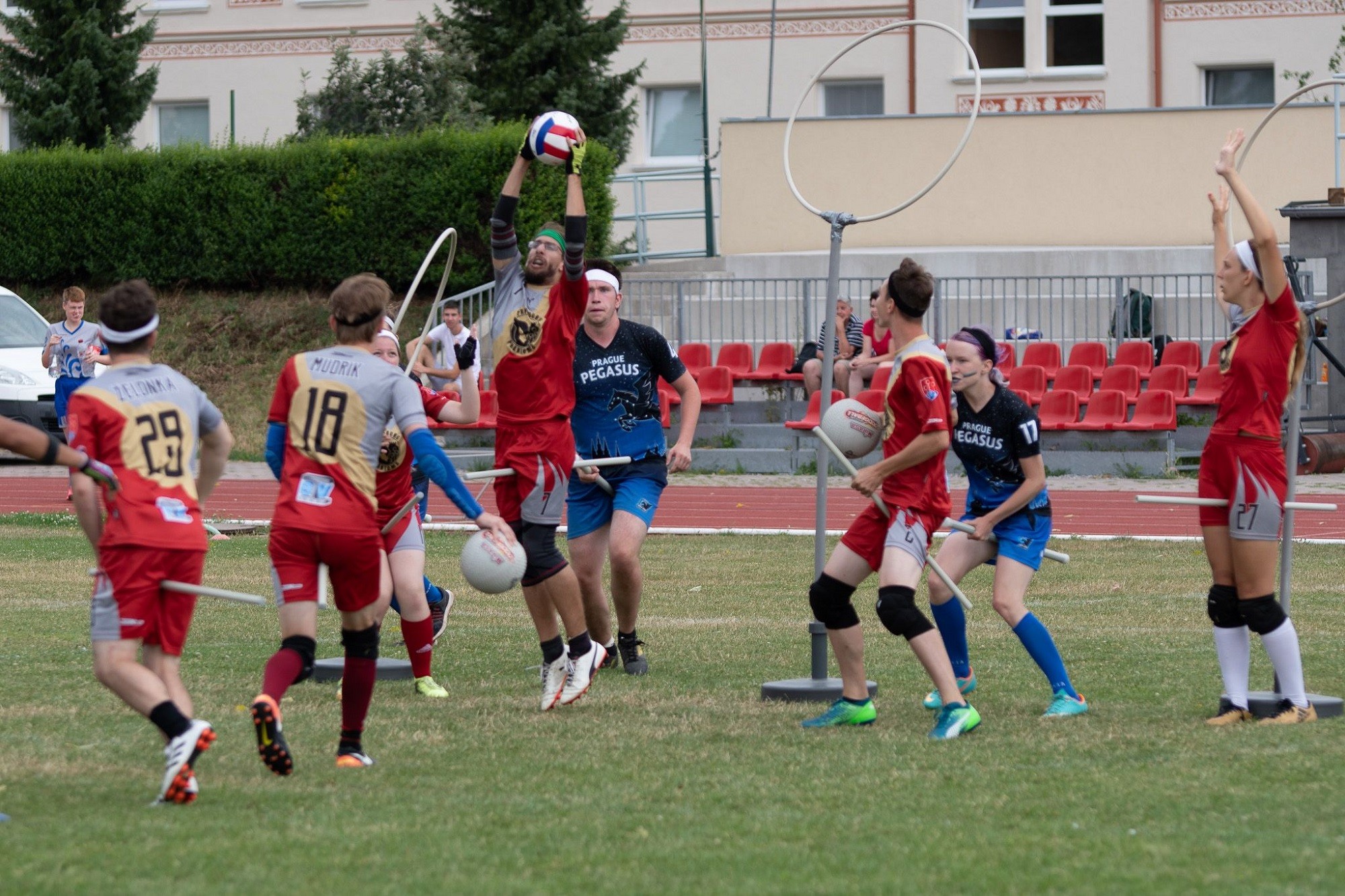 Probieren Sie einen unkonventionellen Sport aus: Quidditch ist viel mehr als ein Hogwarts-Zauberspiel |  Sport