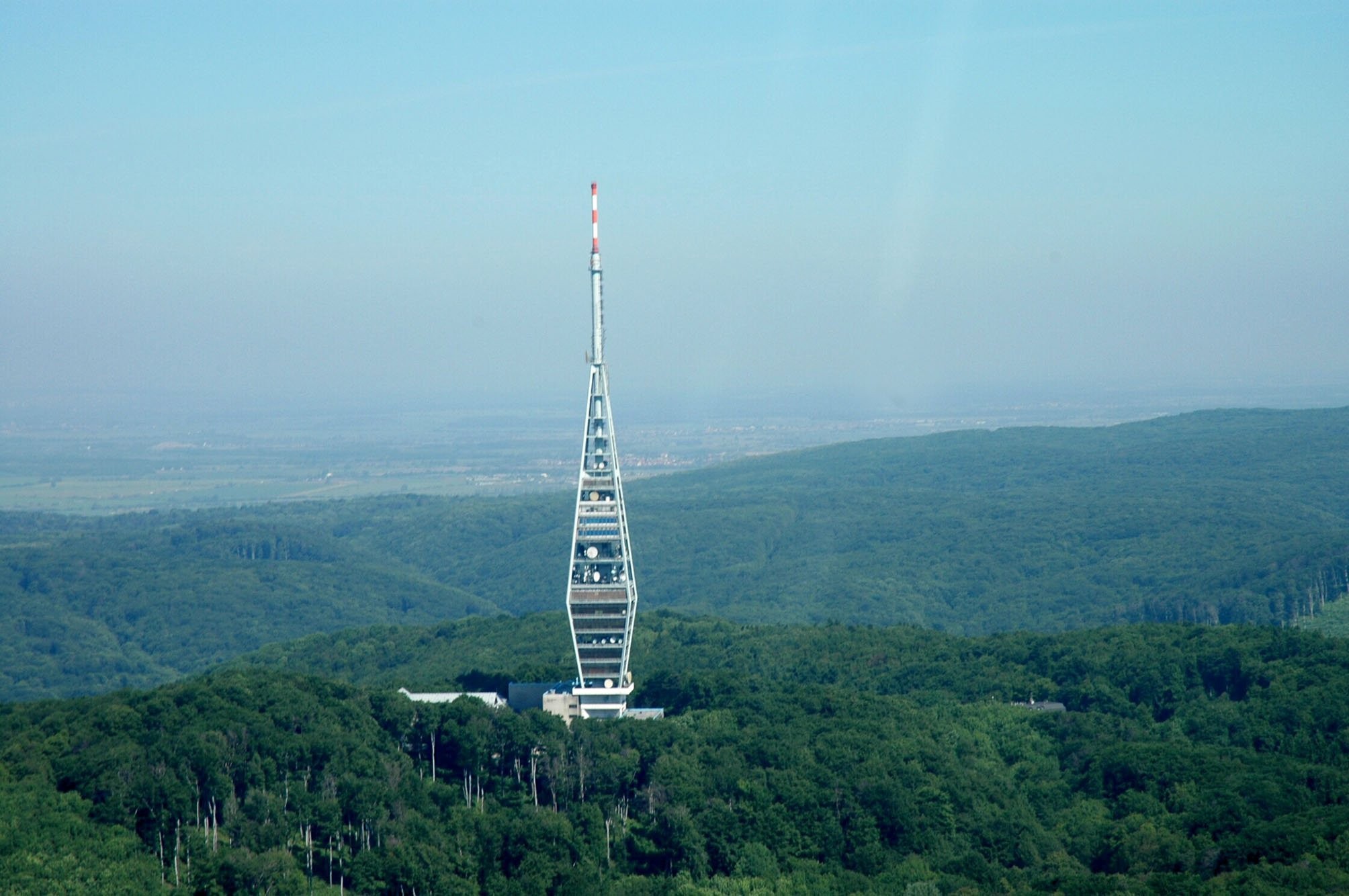 foto-telev-znu-ve-u-na-kamz-ku-za-ali-stava-presne-pred-50-rokmi